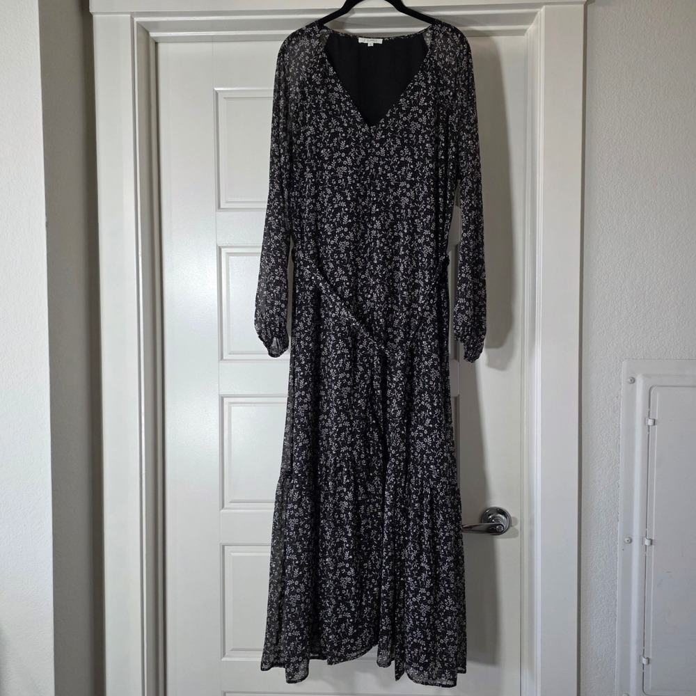 Z Supply Black White Floral Tiered Maxi Dress V-Neck Long Sleeve Size L ZD234316